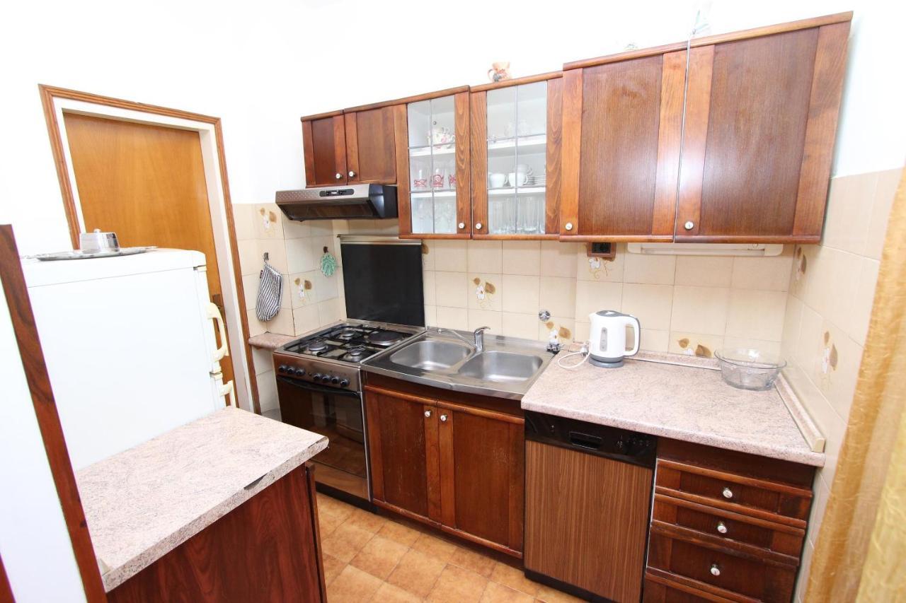 Apartment Clementina Visnjan Luaran gambar