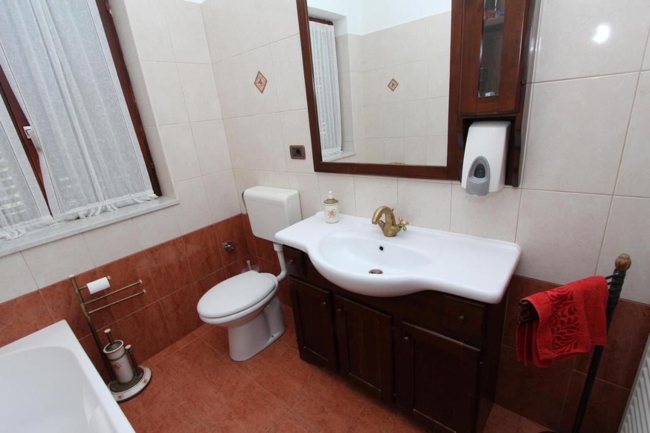 Apartment Clementina Visnjan Luaran gambar