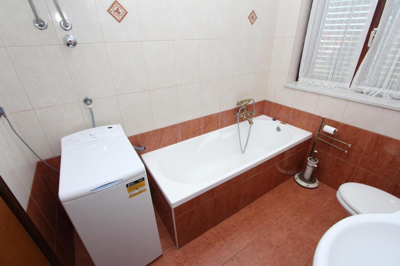 Apartment Clementina Visnjan Luaran gambar